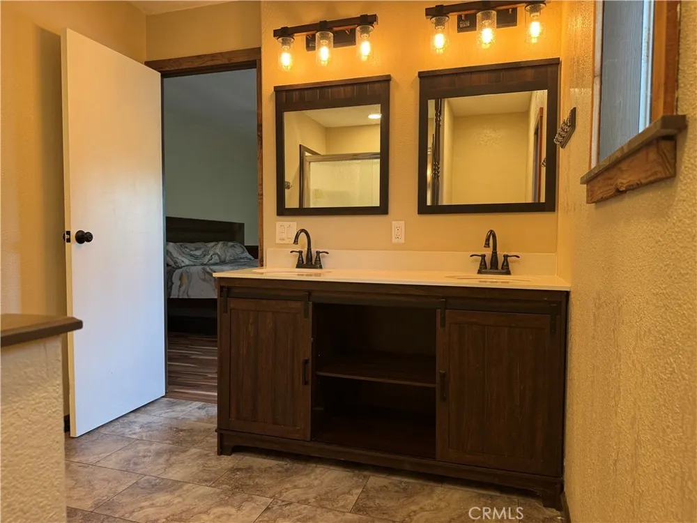 15305 Western Mine Road Middletown, CA 95461