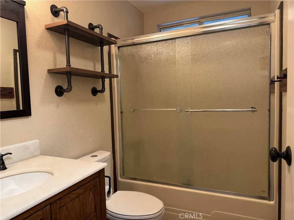 15305 Western Mine Road Middletown, CA 95461