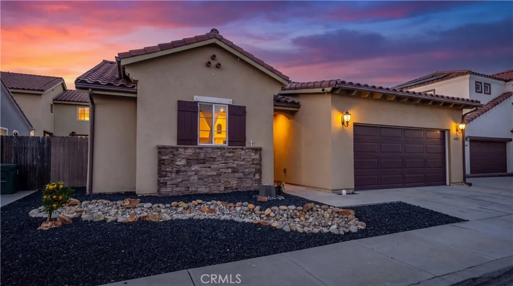 4437 La Joya Guadalupe, CA 93434
