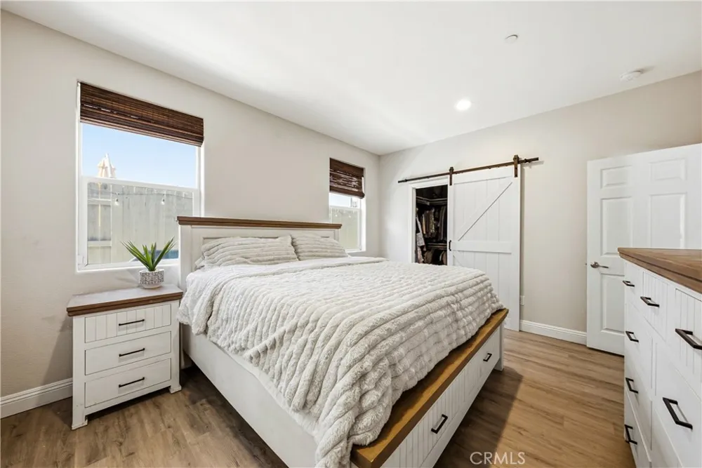 4437 La Joya Guadalupe, CA 93434