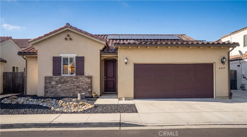 4437 La Joya Guadalupe, CA 93434