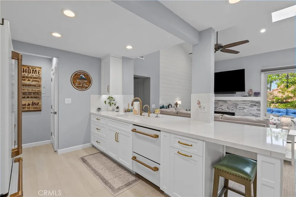 2017 Majorca DR Oxnard, CA 93035