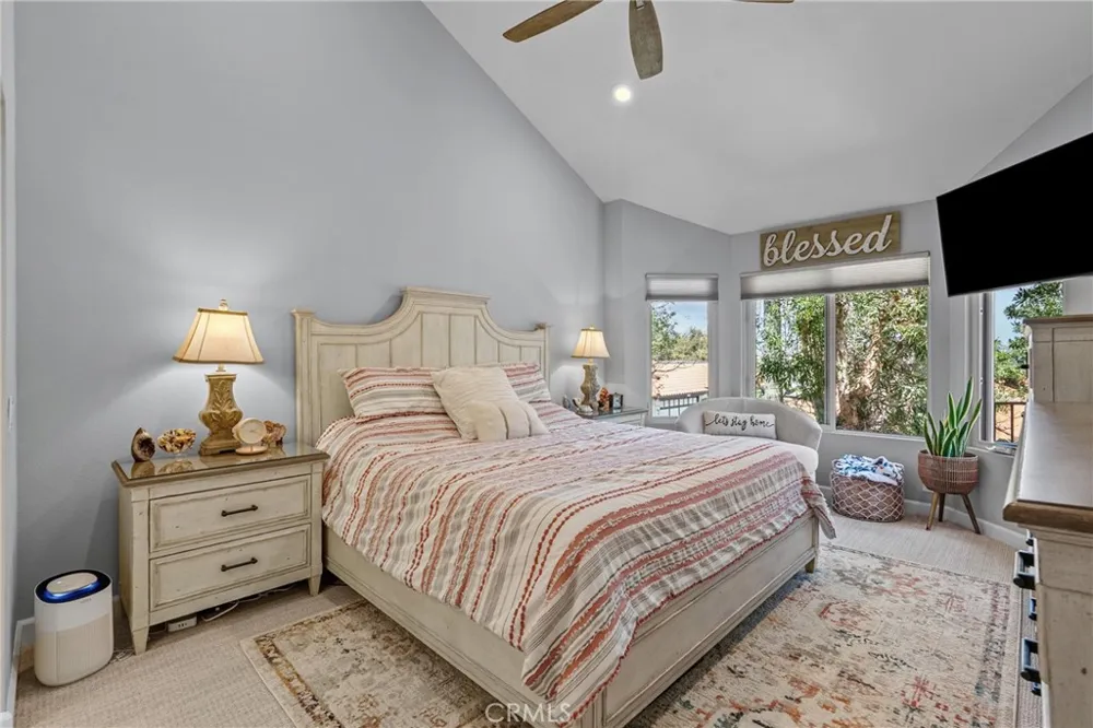 2017 Majorca DR Oxnard, CA 93035