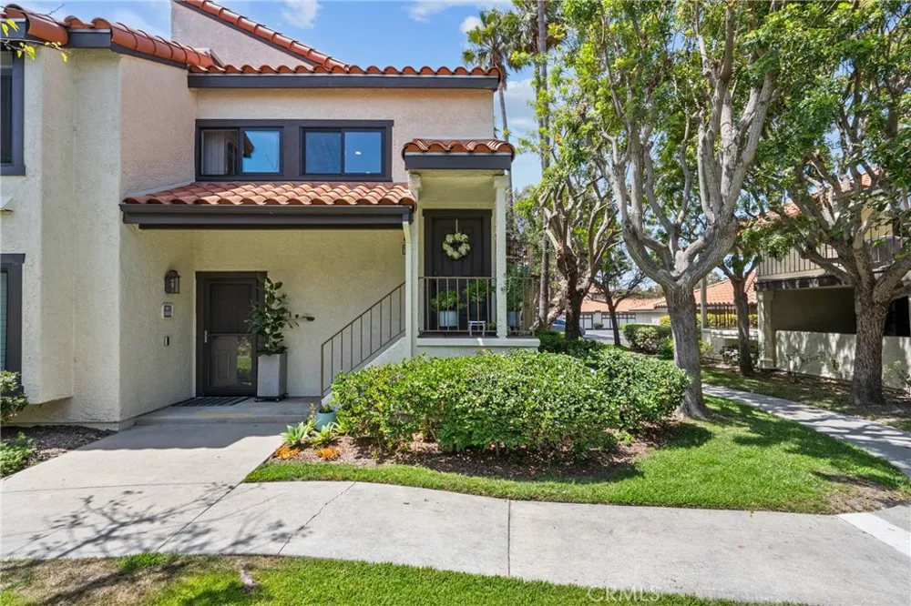 2017 Majorca DR Oxnard, CA 93035