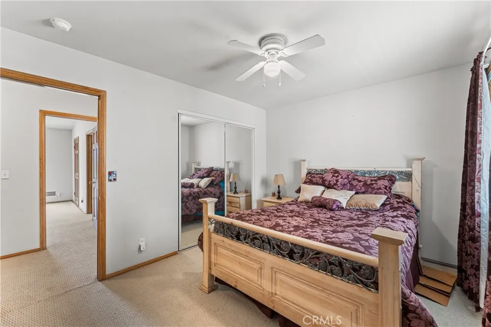 33535 170th E Llano, CA 93544