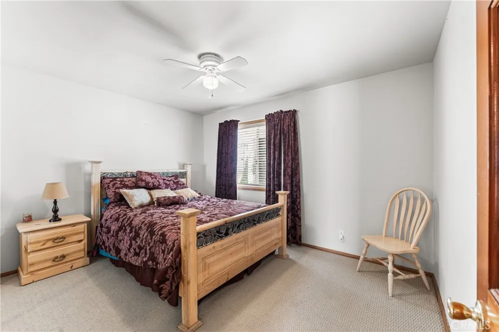 33535 170th E Llano, CA 93544