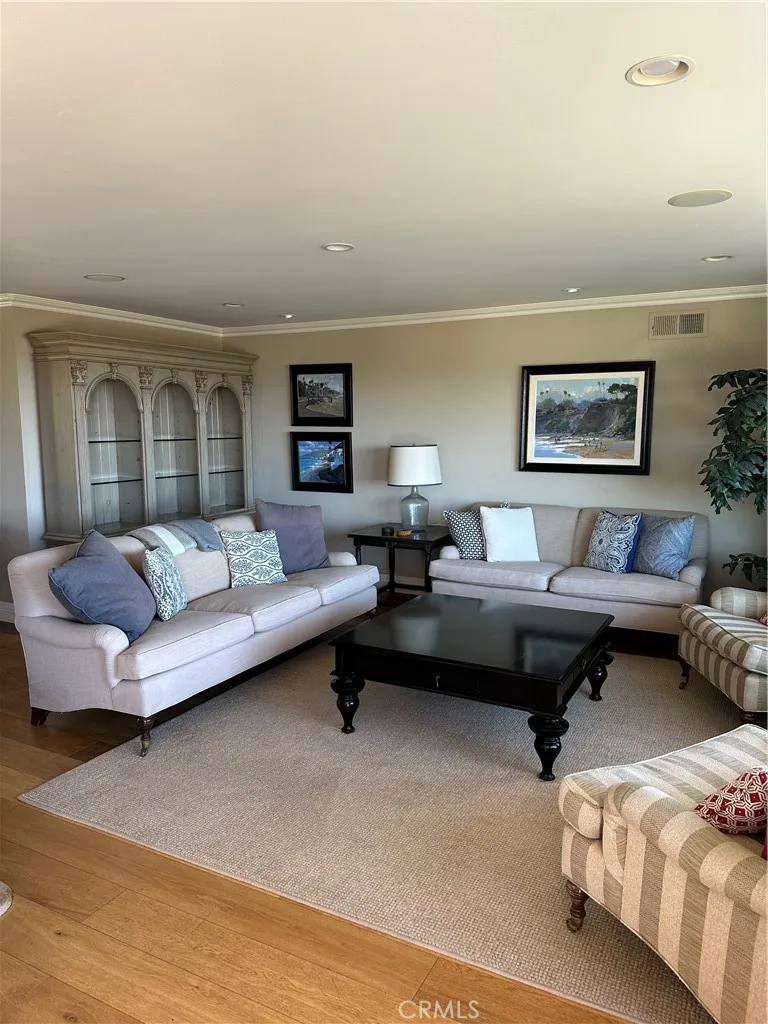 3601 Sausalito Drive Corona del Mar, CA 92625