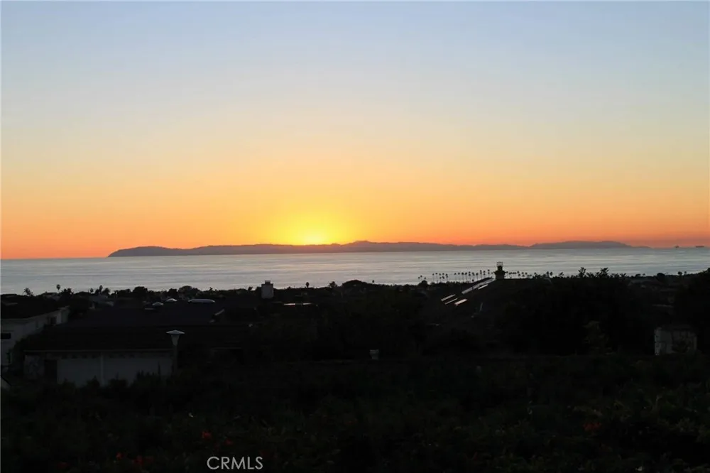 3601 Sausalito Drive Corona del Mar, CA 92625