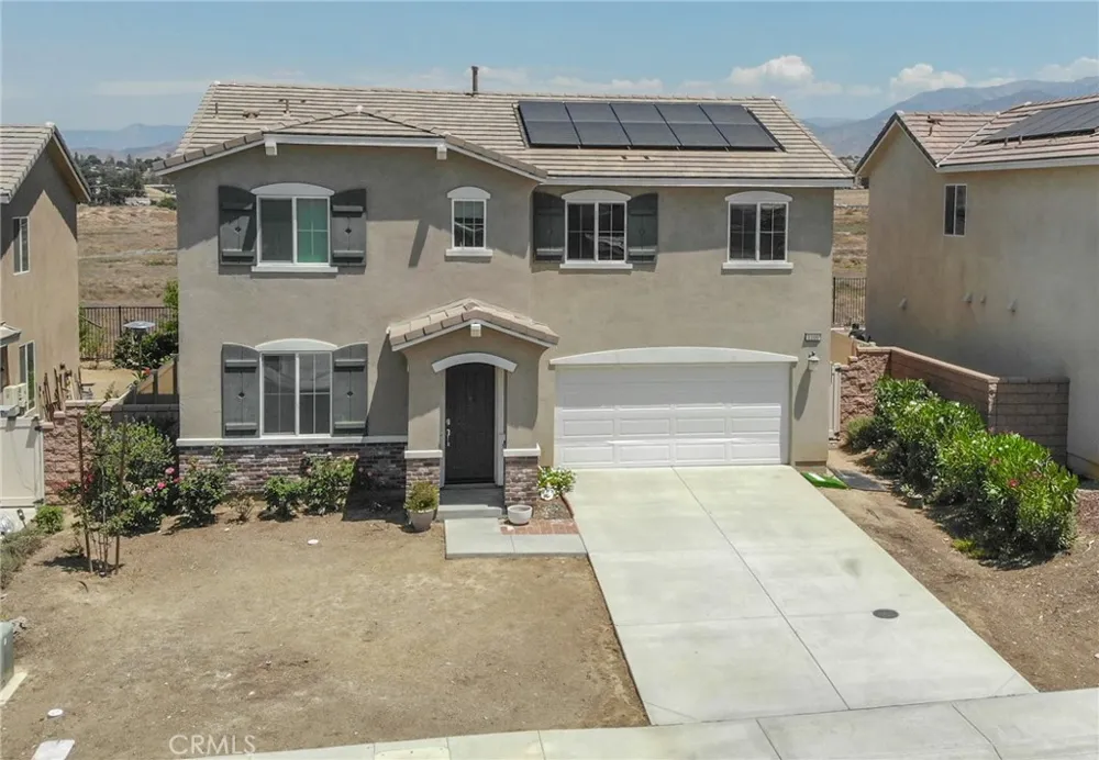 1100 Little Leaf Calimesa, CA 92320