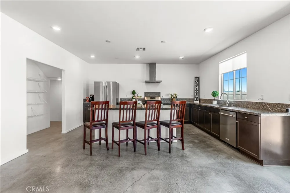 1100 Little Leaf Calimesa, CA 92320