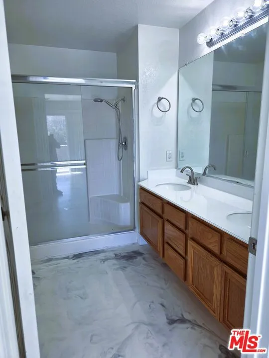 5976 Paseo Encantada Camarillo, CA 93012