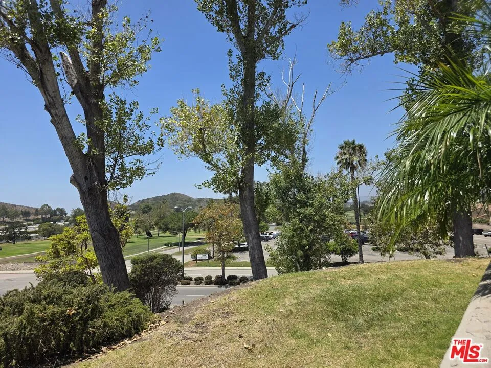 5976 Paseo Encantada Camarillo, CA 93012