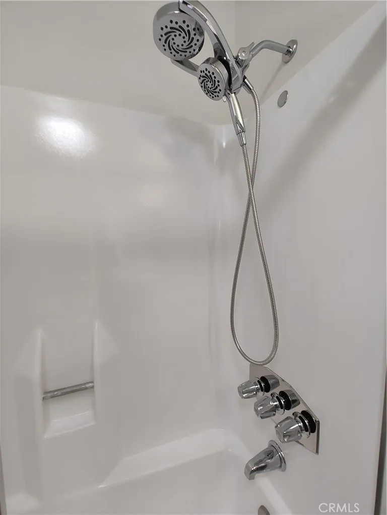 10125 De Soto Avenue #42 Chatsworth, CA 91311