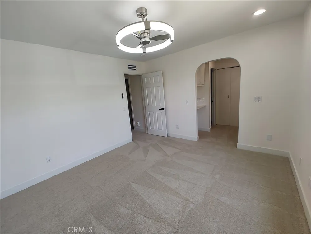 10125 De Soto Avenue #42 Chatsworth, CA 91311