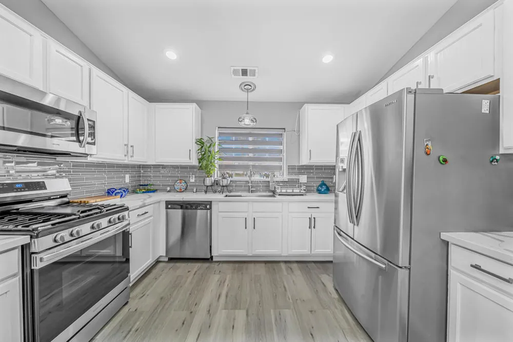 33860 Bell Road Thousand Palms, CA 92276