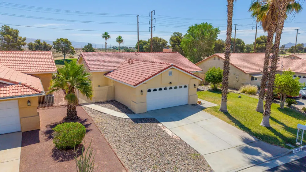 33860 Bell Road Thousand Palms, CA 92276