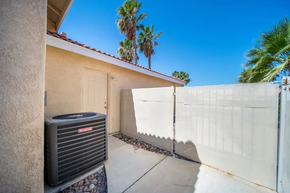 33860 Bell Road Thousand Palms, CA 92276