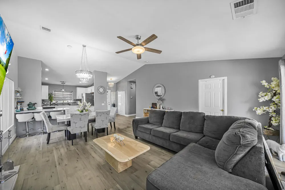 33860 Bell Road Thousand Palms, CA 92276