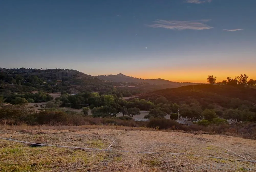 29616 Anthony Rd Valley Center, CA 92082