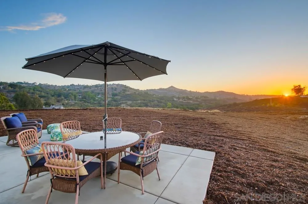 29616 Anthony Rd Valley Center, CA 92082
