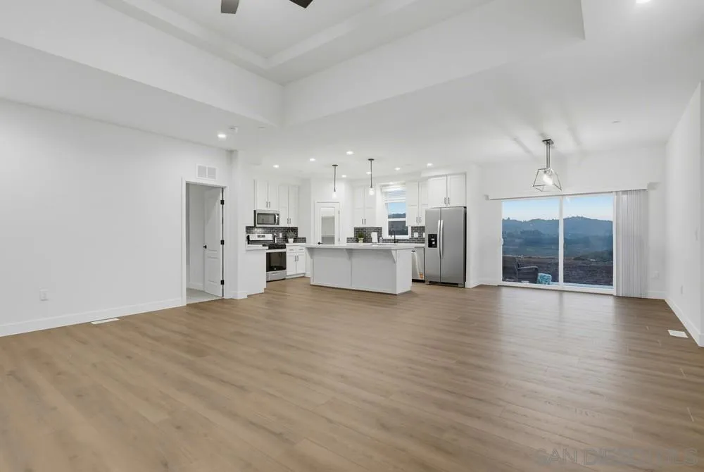 29616 Anthony Rd Valley Center, CA 92082