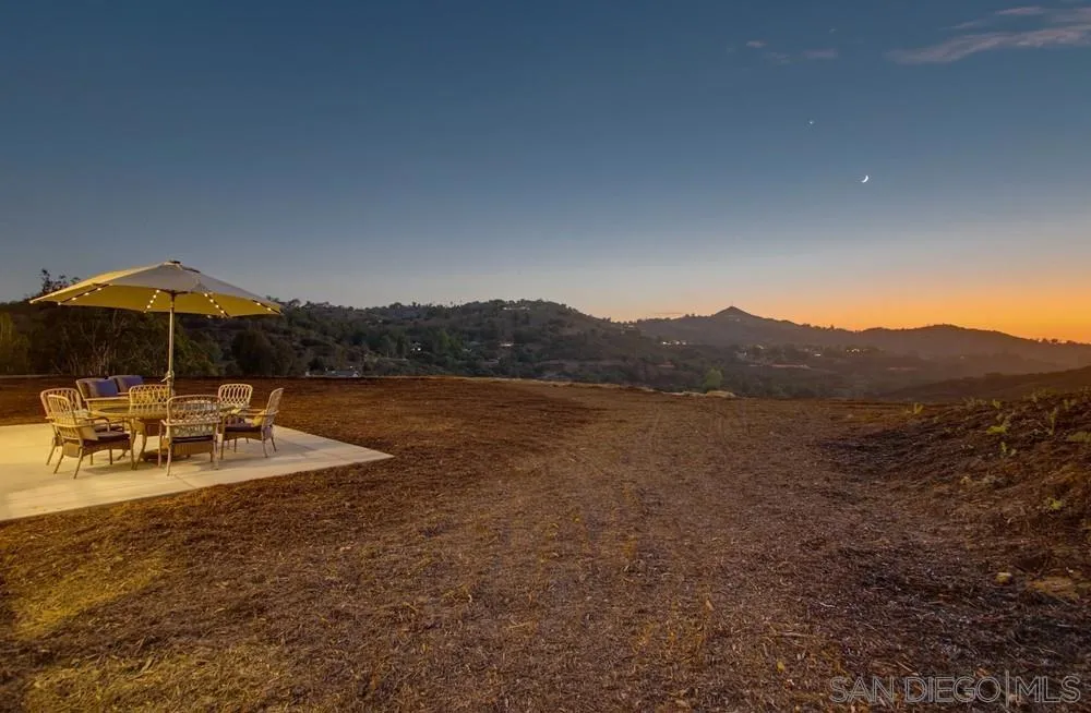 29616 Anthony Rd Valley Center, CA 92082