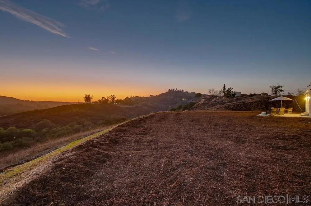 29616 Anthony Rd Valley Center, CA 92082