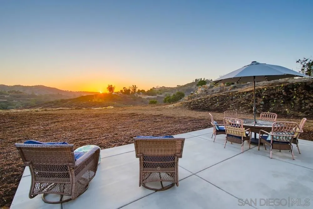29616 Anthony Rd Valley Center, CA 92082