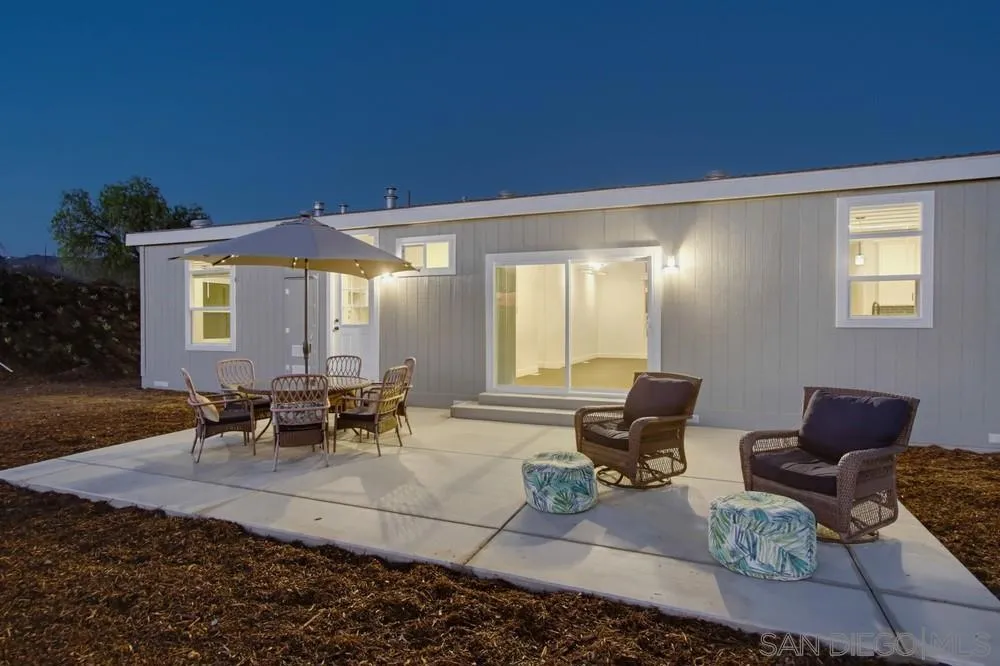29616 Anthony Rd Valley Center, CA 92082
