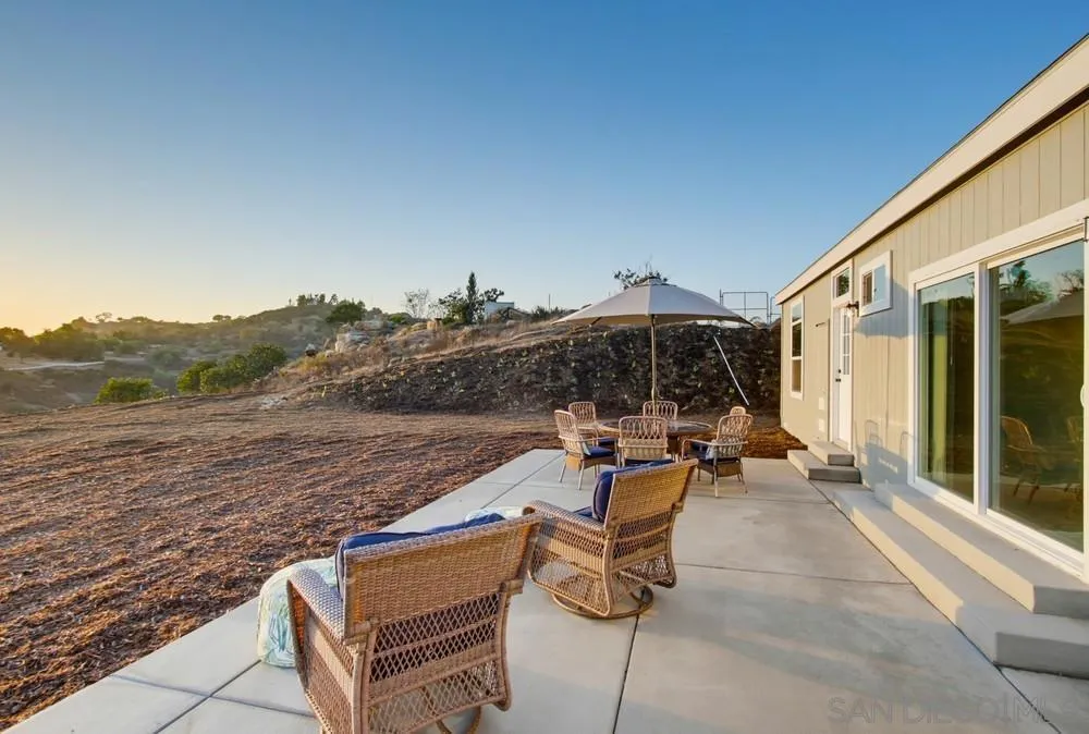 29616 Anthony Rd Valley Center, CA 92082