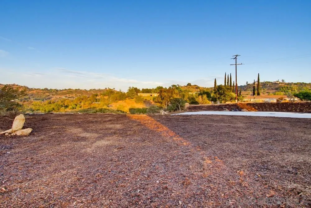 29616 Anthony Rd Valley Center, CA 92082