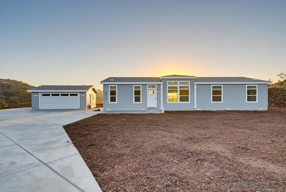 29616 Anthony Rd Valley Center, CA 92082