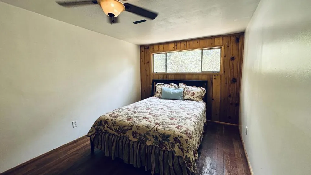 52955 Fern Land Drive Idyllwild, CA 92549