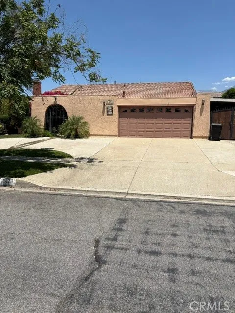 1423 Purdue Upland, CA 91786
