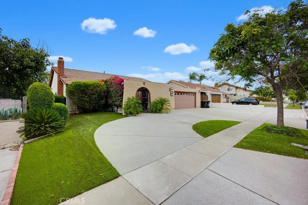 1423 Purdue Upland, CA 91786