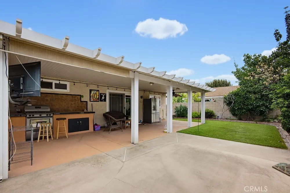 1423 Purdue Upland, CA 91786
