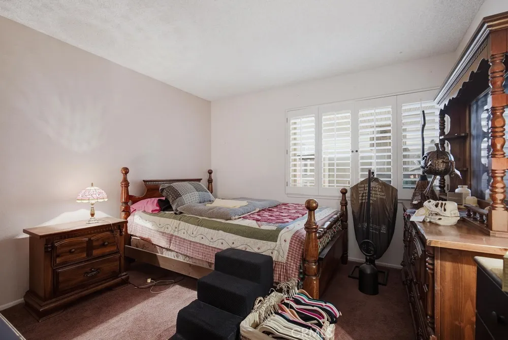 1423 Purdue Upland, CA 91786