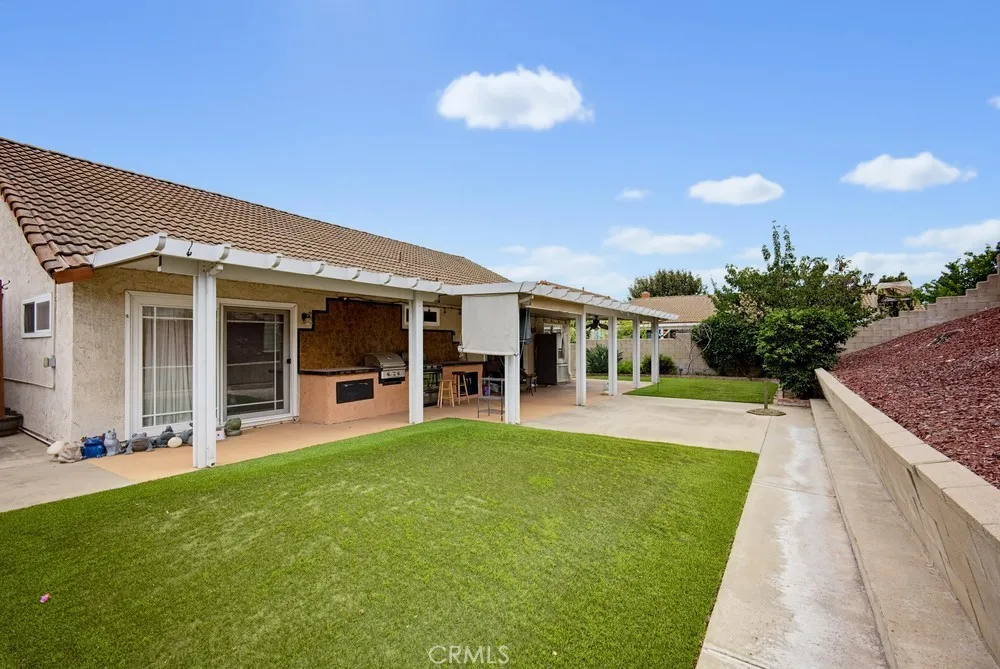 1423 Purdue Upland, CA 91786