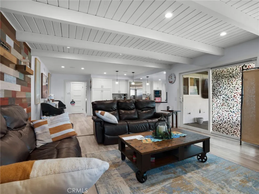 16740 Oak Burl Yorba Linda, CA 92886
