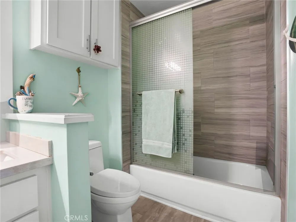 16740 Oak Burl Yorba Linda, CA 92886