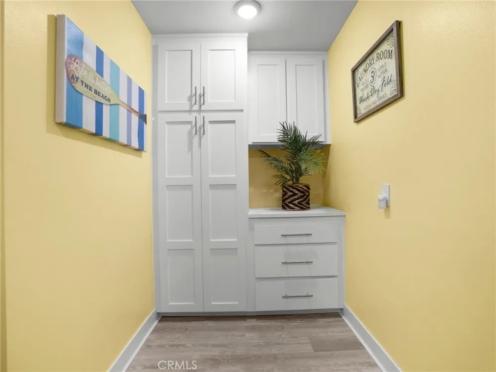 16740 Oak Burl Yorba Linda, CA 92886