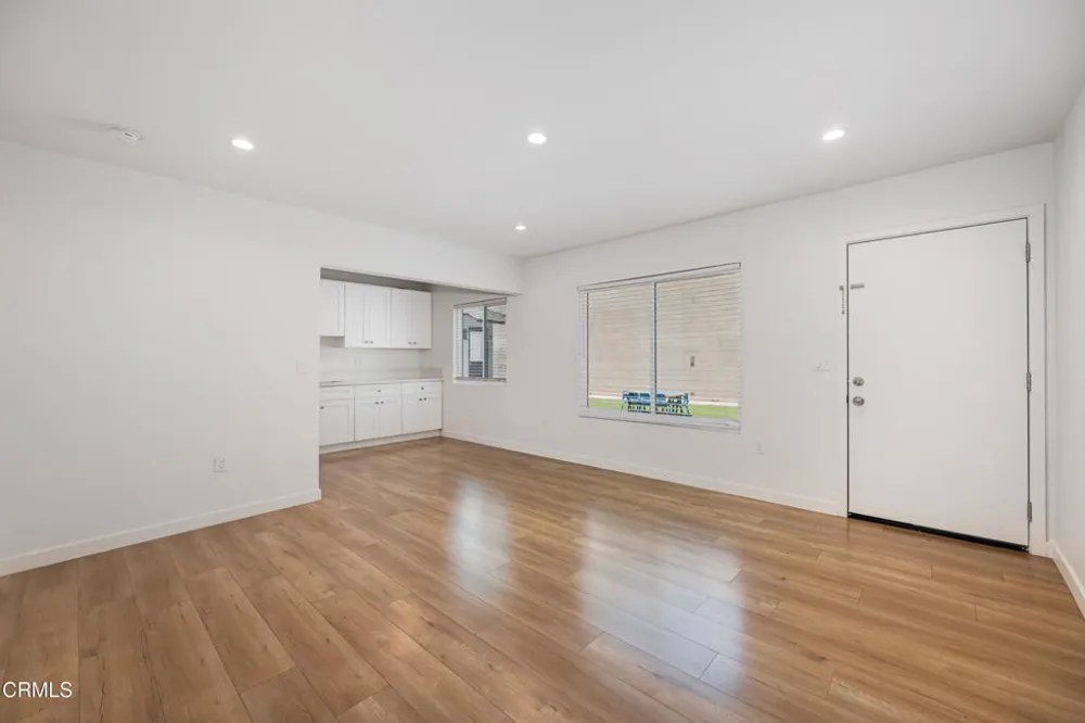 627 E Magnolia Boulevard #A Burbank, CA 91501