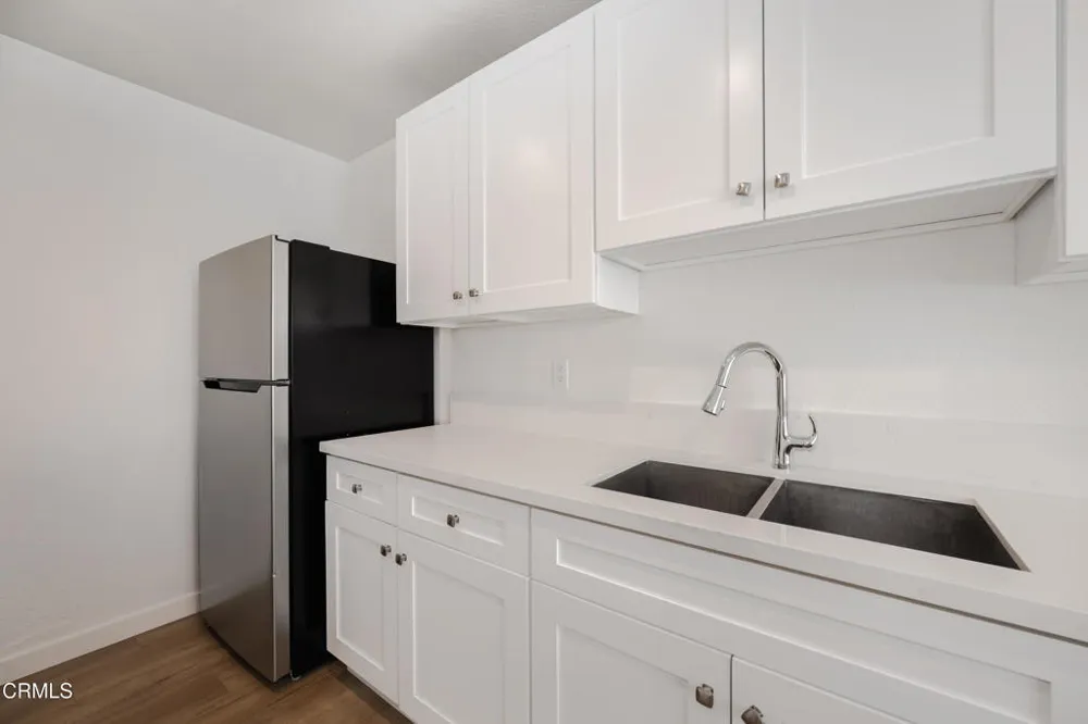 627 E Magnolia Boulevard #A Burbank, CA 91501