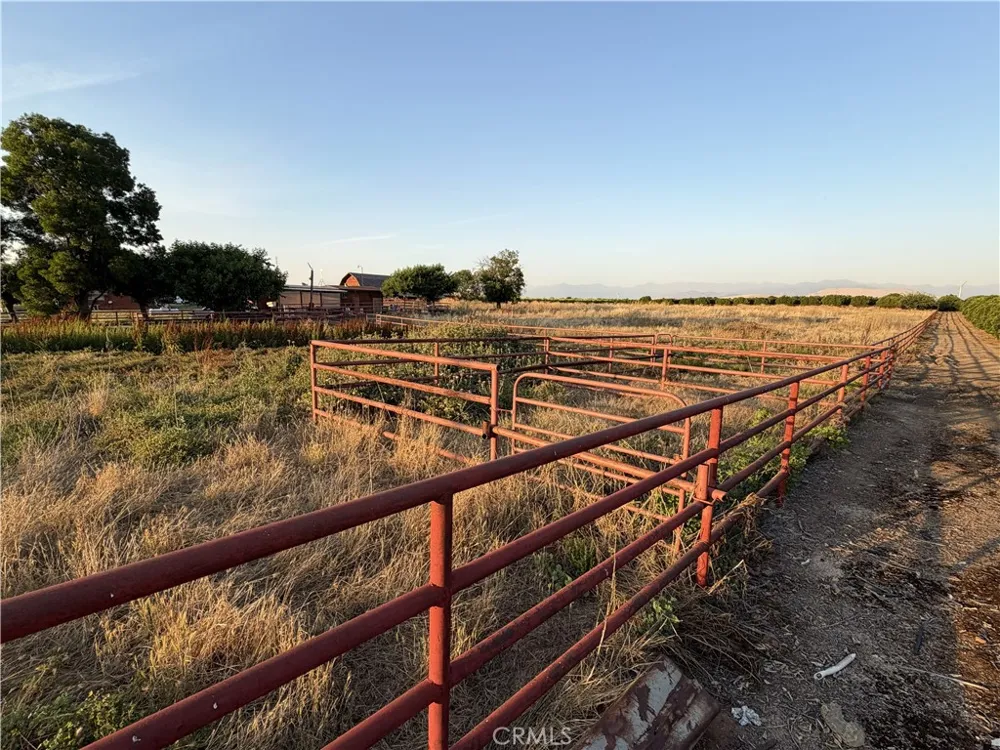 7860 Road 252 Terra Bella, CA 93270