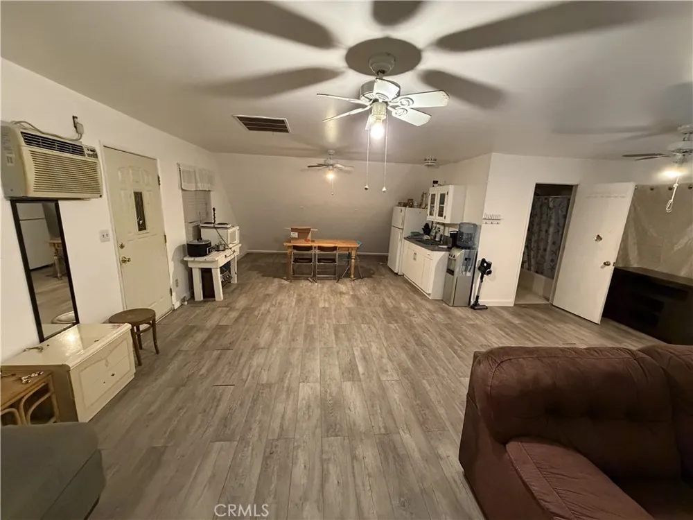 7860 Road 252 Terra Bella, CA 93270