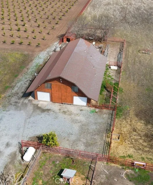 7860 Road 252 Terra Bella, CA 93270