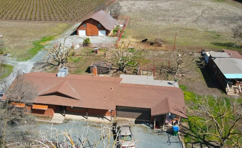 7860 Road 252 Terra Bella, CA 93270