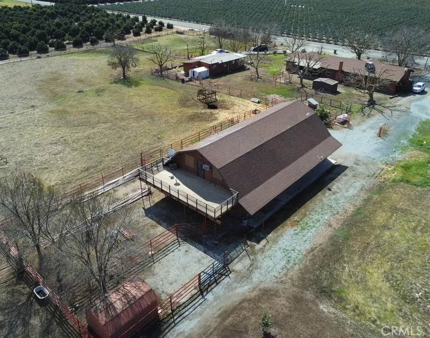 7860 Road 252 Terra Bella, CA 93270