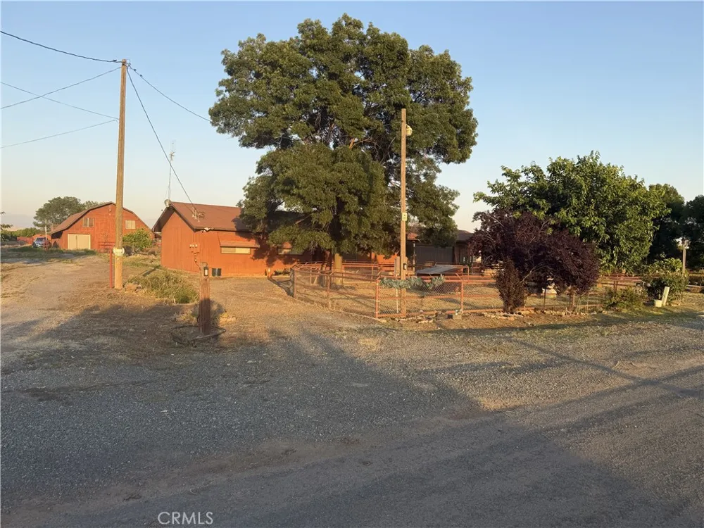 7860 Road 252 Terra Bella, CA 93270