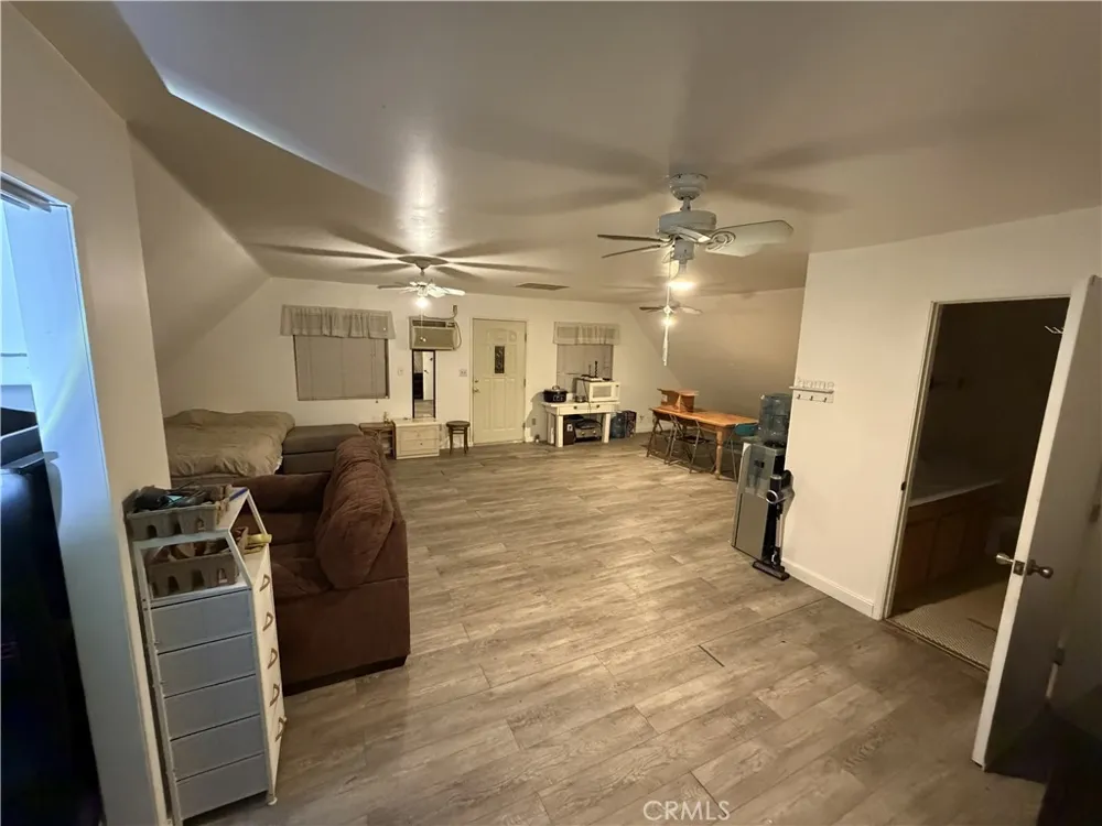 7860 Road 252 Terra Bella, CA 93270